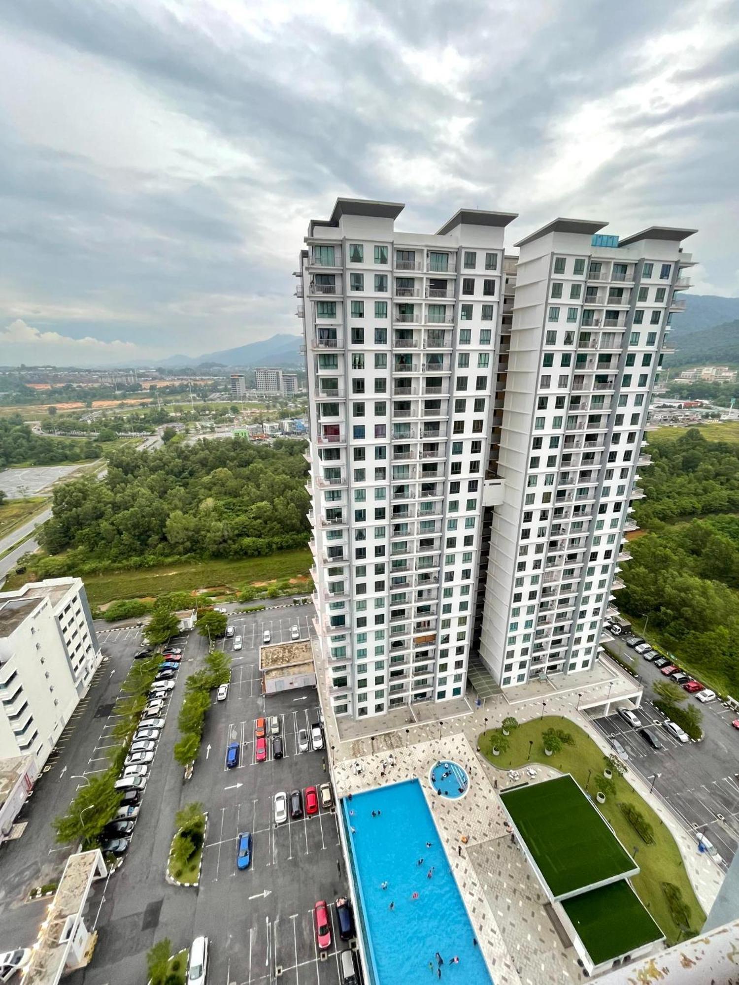 Apartment Casa Kayangan Meru 3br Allure -by Goswell *